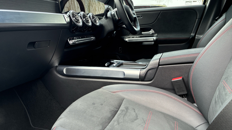 Mercedes-Benz Eqb 250+ 140kW AMG Line Premium 70.5kWh 5dr Auto Electric Estate